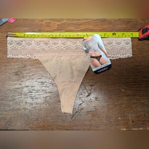 6/M Naomi & Nicole Lace Trim Thong Bare Nude #A160 nwt